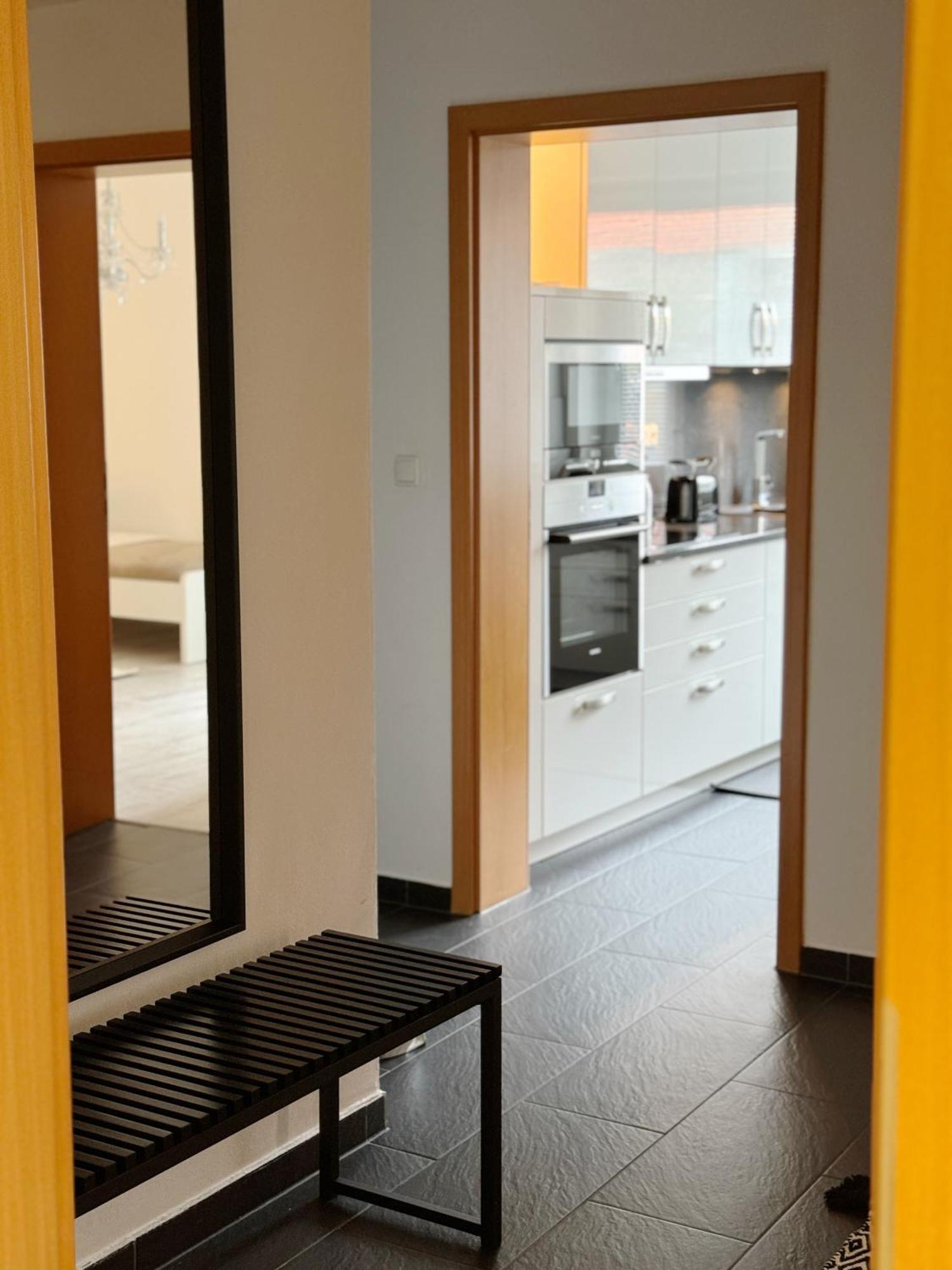 90M2 I Central I Netflix I Wifi I Free Parking I Lia Apartments Hannover Ngoại thất bức ảnh