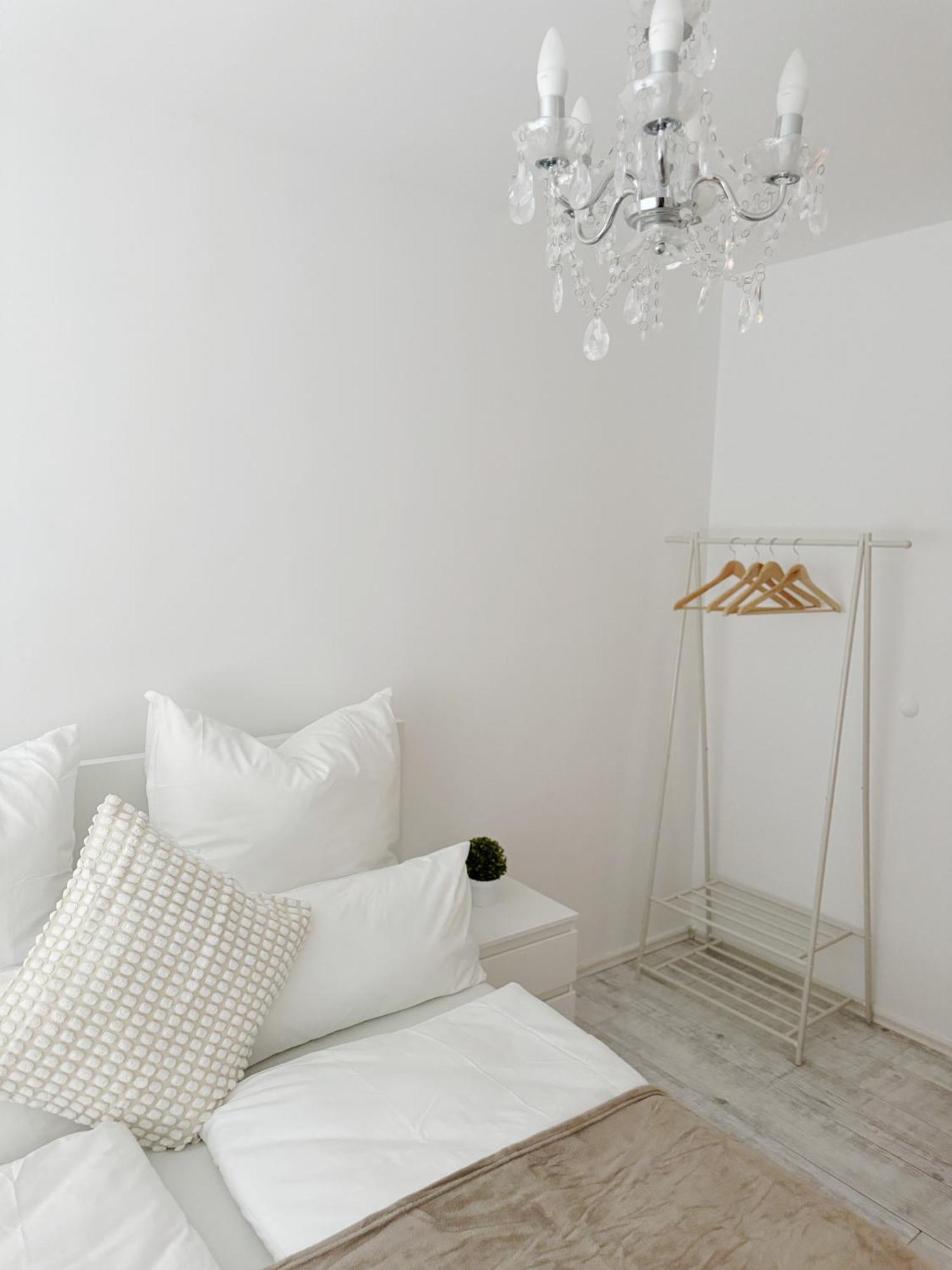 90M2 I Central I Netflix I Wifi I Free Parking I Lia Apartments Hannover Ngoại thất bức ảnh